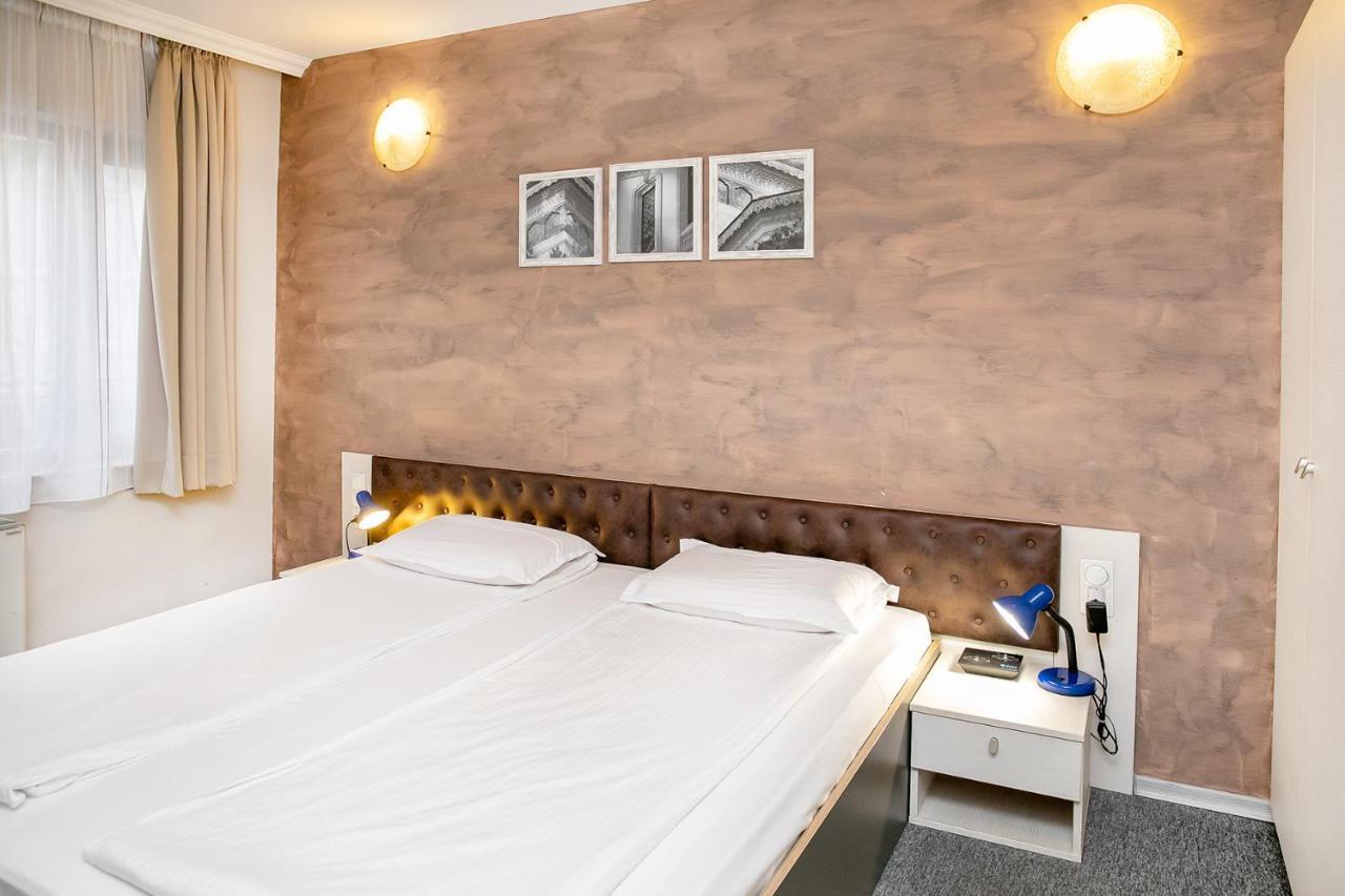Hotel Niky Sofia Exterior photo