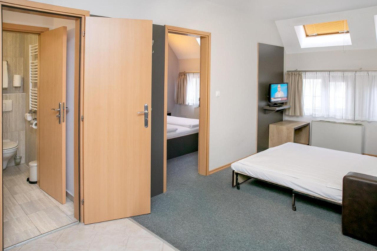 Hotel Niky Sofia Exterior photo