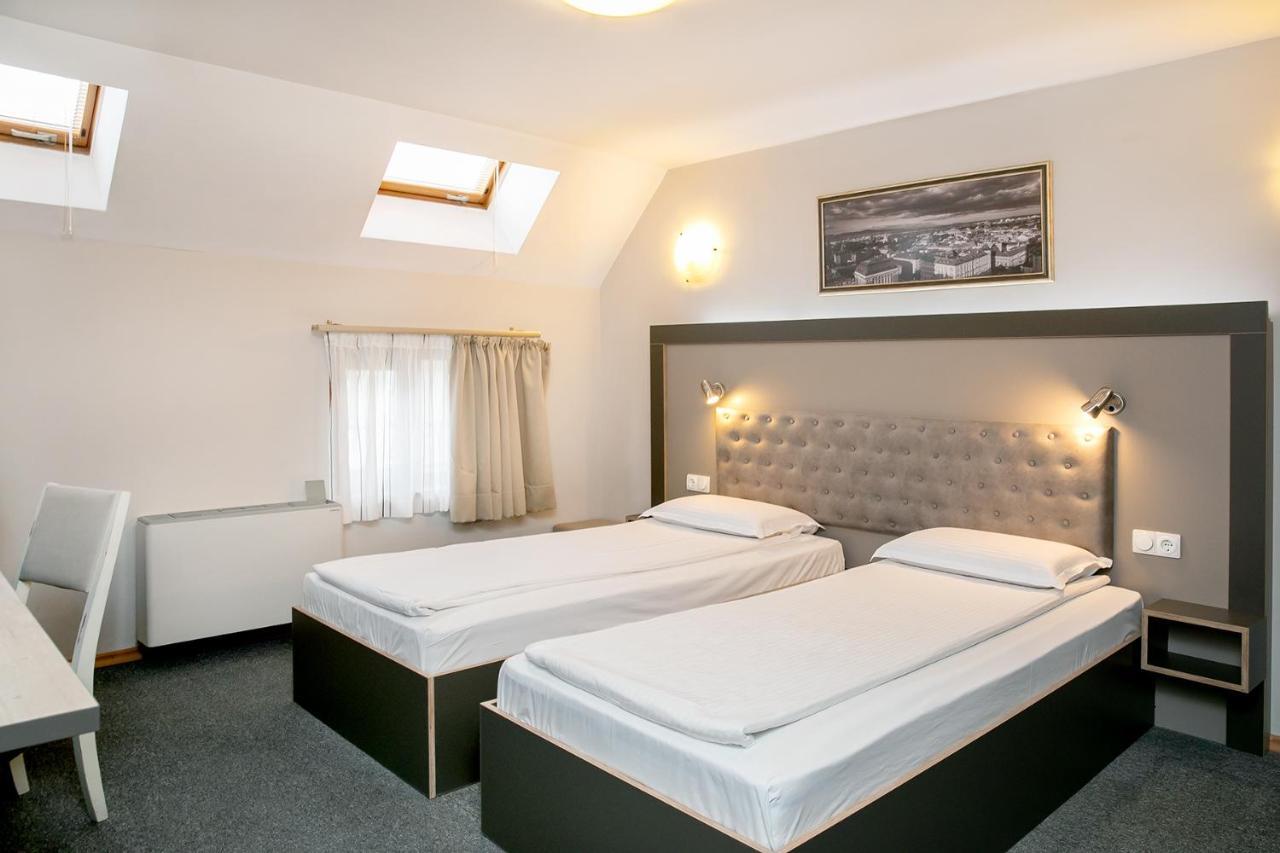 Hotel Niky Sofia Exterior photo