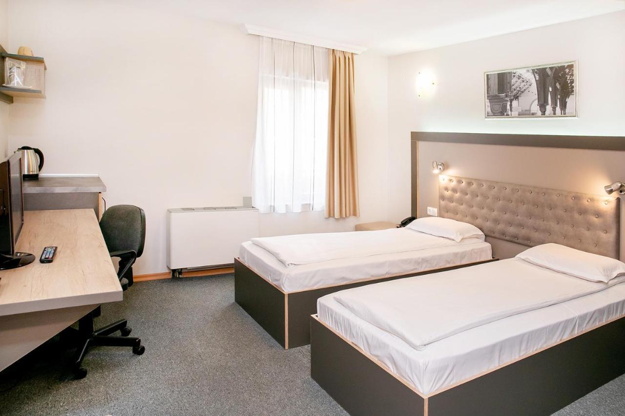 Hotel Niky Sofia Exterior photo